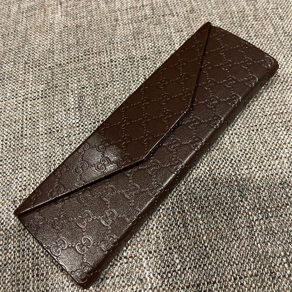 ❌SOLD❌ Gucci Trifold Eyeglass Case